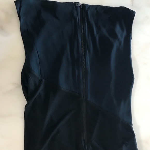 Alice + Olivia Sigrid Short Sleeve Geometric Dress - Picture 6 of 6